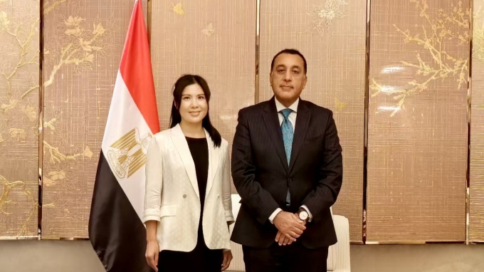 <b>Kong Qingyun Met Egyptian Prime Mini</b>